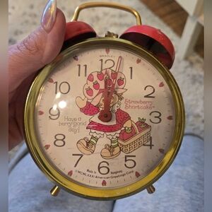 Vintage 1981 Strawberry Shortcake Bradley Alarm Clock Red Bells American Greetin